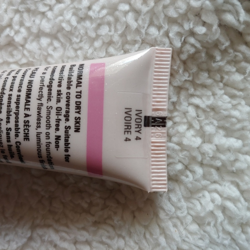 Mary Kay TimeWise foundation